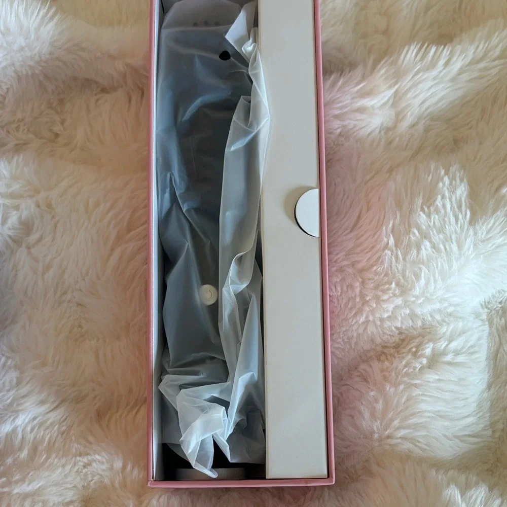 Cordless Hair Straightener Brush Rechargeable NIB NEW